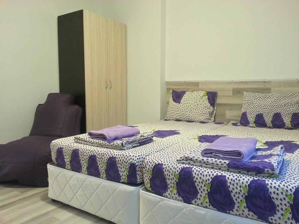 Guest House Bedrock เบโลกราดชิก ภายนอก รูปภาพ