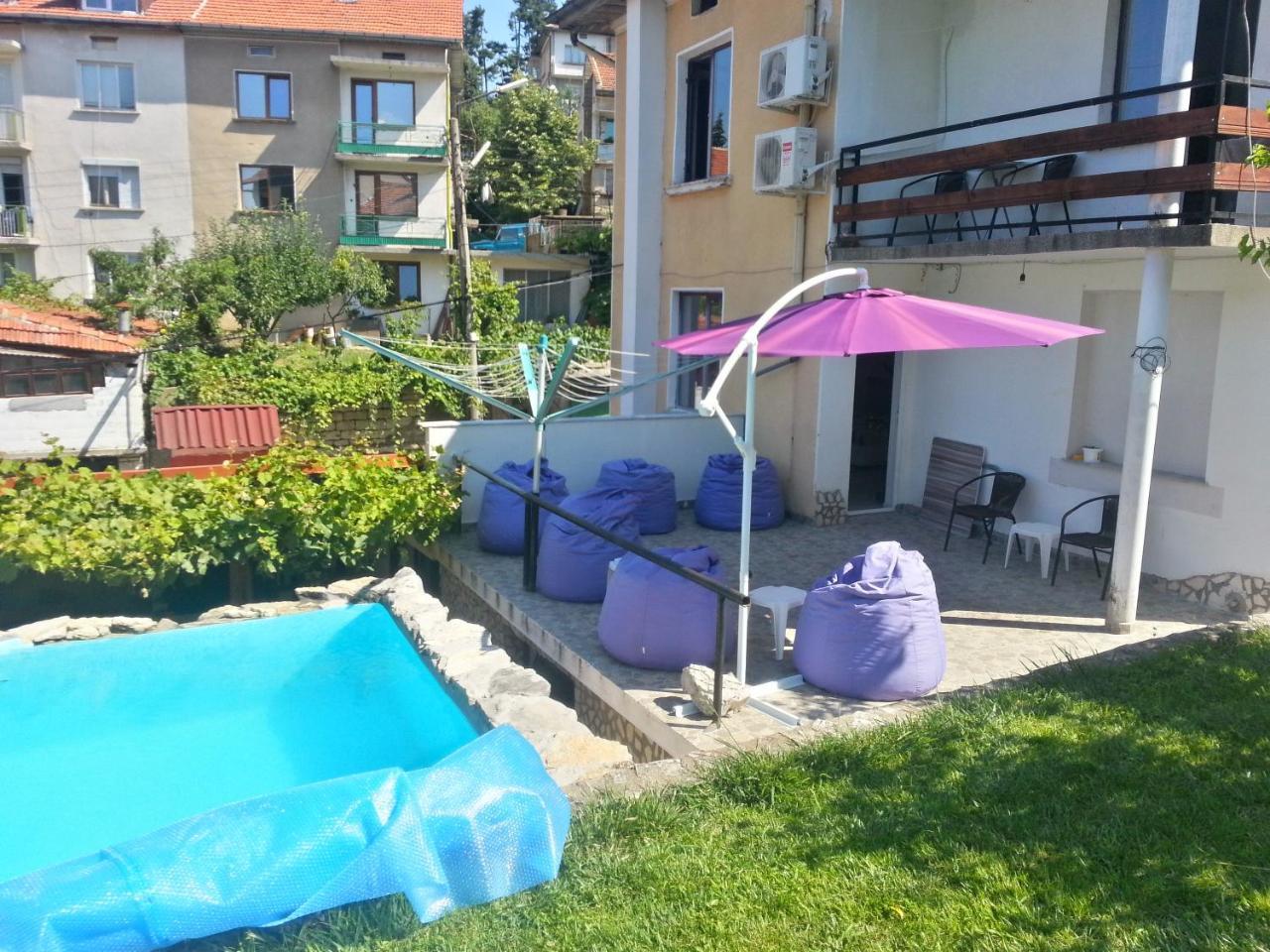 Guest House Bedrock เบโลกราดชิก ภายนอก รูปภาพ